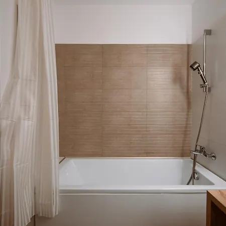 Bucharest Unirii Square Luxury Apartment Soho Piata Unirii 布加勒斯特 Exterior photo